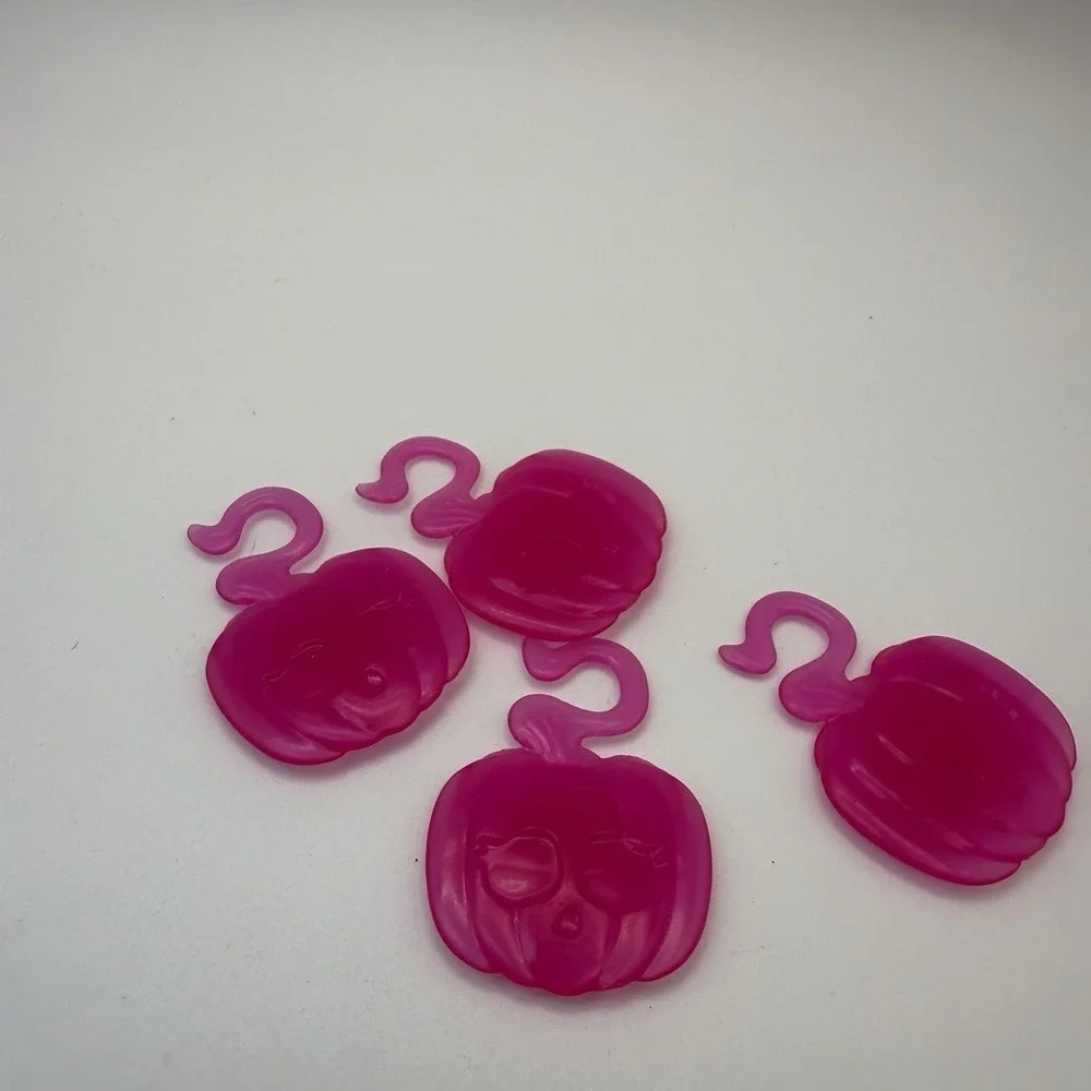 Monster High Deadluxe School Catacombs Playset Replacement Parts PUMPKIN ACC